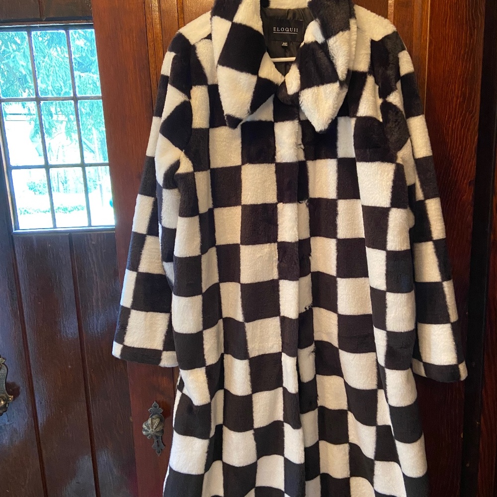 Eloquii Black and White Checkerboard Teddy Coat 18/20